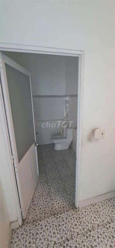 Bán căn nhà đường D33 kế ngân hàng MB,khu dân cư việt sing vsip1,BD