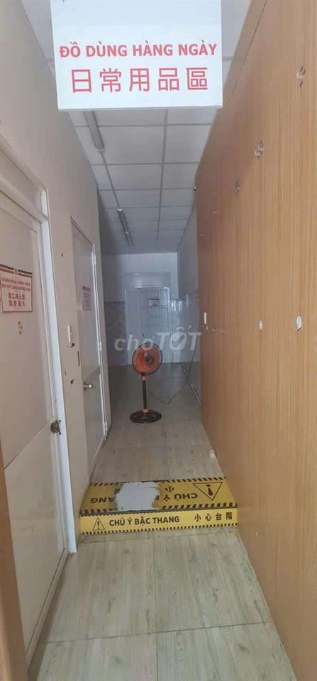 Bán căn nhà đường D33 kế ngân hàng MB,khu dân cư việt sing vsip1,BD