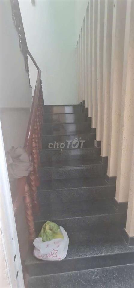 Bán căn nhà đường D33 kế ngân hàng MB,khu dân cư việt sing vsip1,BD