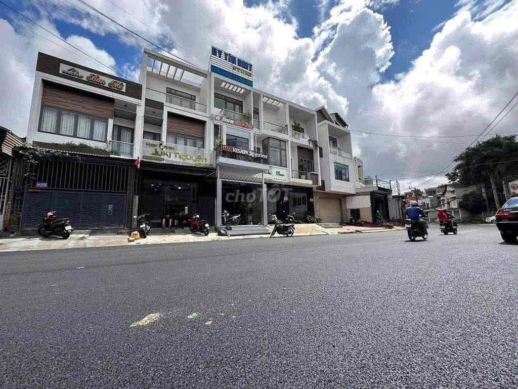 MẶT TIỀN KINH DOANH HÙNG VƯƠNG