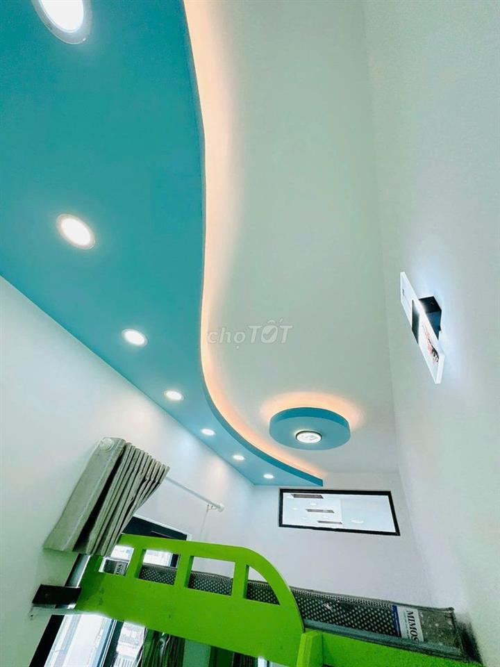 CĂN HỘ DỊCH VỤ FULL NỘI THẤT CAO CẤP, ÂU DƯƠNG LÂN (Q.8) :4 TRIỆU 800.