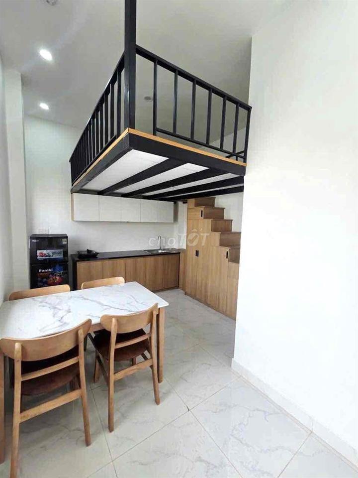 DUPLEX FULL NỘI THẤT BAN CÔNG GẦN , VLU3 UTF , HỒNG BÀNG
