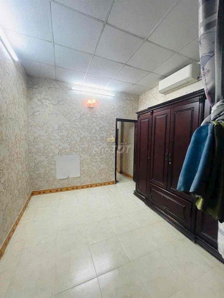 CHO THUÊ NHÀ GẦN NGÃ 5 2PN QUANG TRUNG P10 GÒ VẤP