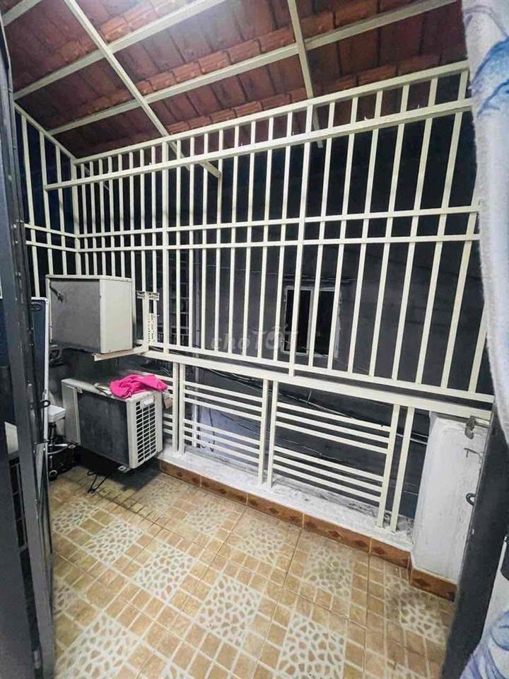 CHO THUÊ NHÀ GẦN NGÃ 5 2PN QUANG TRUNG P10 GÒ VẤP