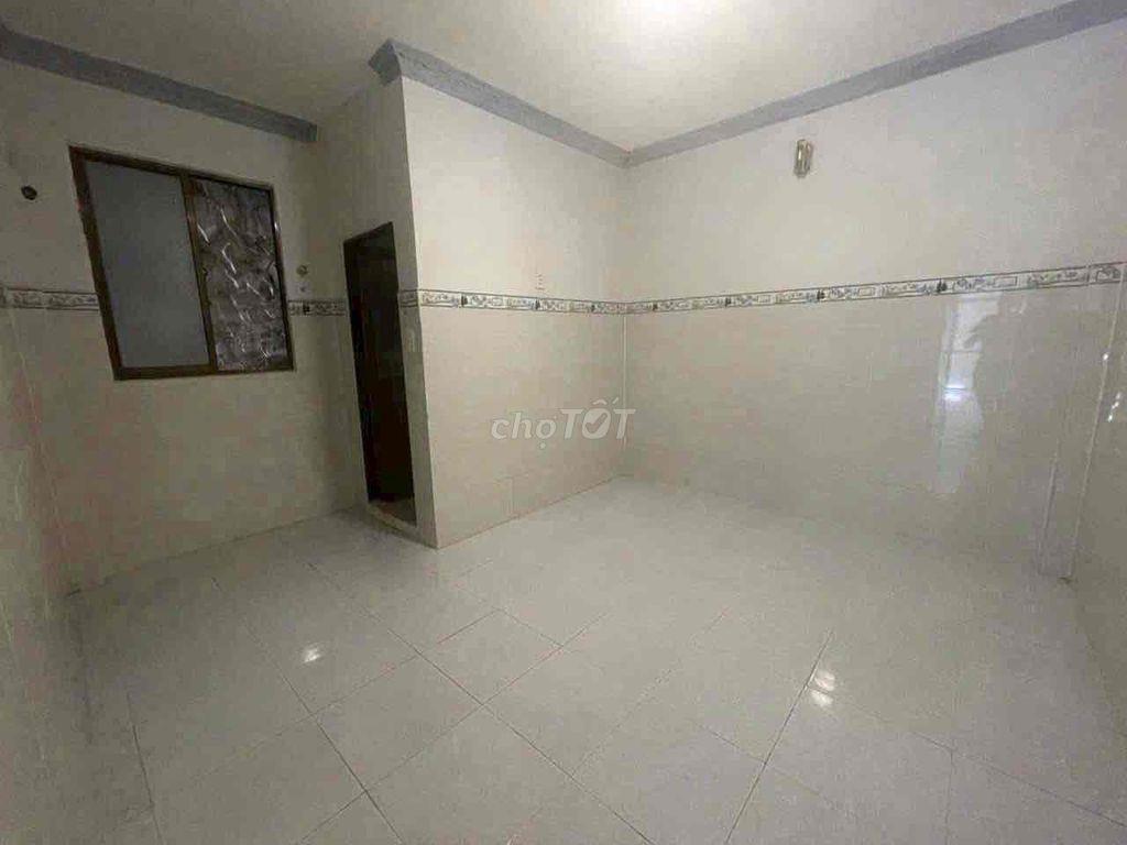 CHO THUÊ NHÀ 3PN CÓ PN DƯỚI TRỆT PHAN HUY ÍCH P12 GV