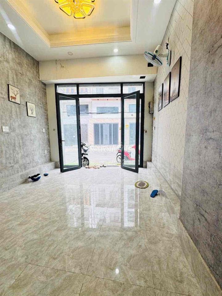 NHÀ MỚI ĐẸP HXT THÔNG 4PN ĐƯỜNG SỐ 28 P6 GÒ VẤP