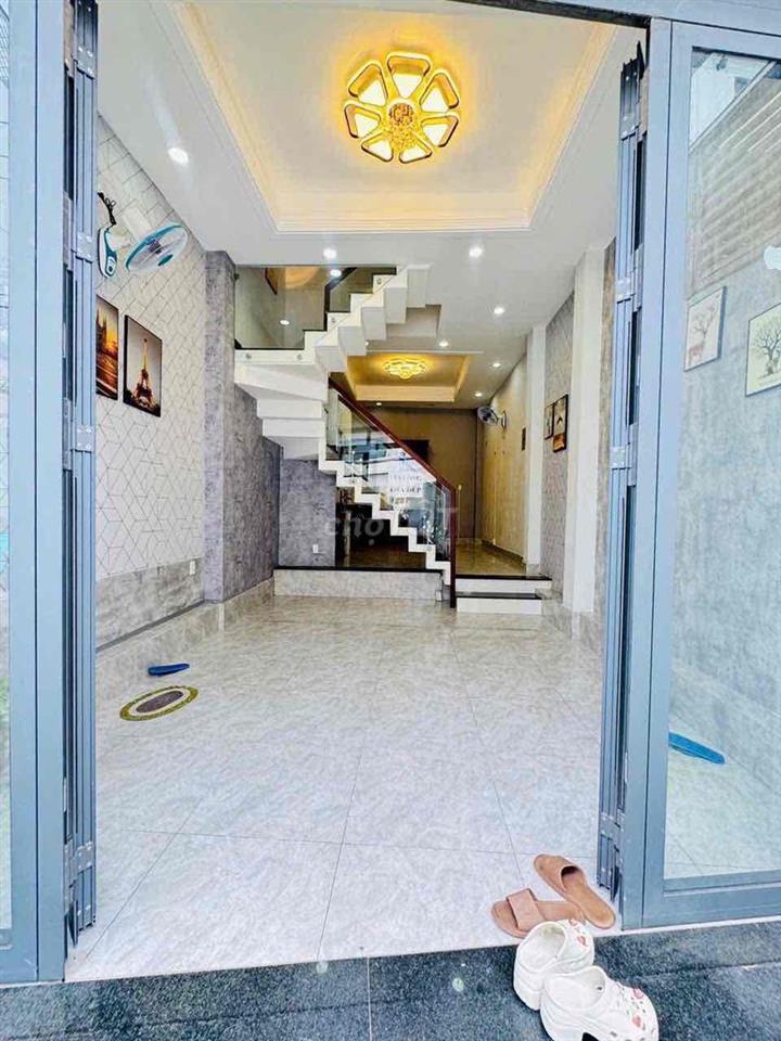 NHÀ MỚI ĐẸP HXT THÔNG 4PN ĐƯỜNG SỐ 28 P6 GÒ VẤP