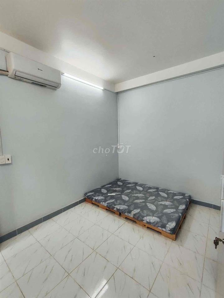 Phòng Tro rẻ mà có máy lạnh