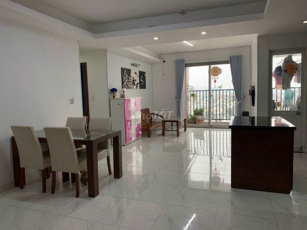 CĂN HỘ CENTRAL PLAZA  – 90M2 (3PN 2WC) TẦNG CAO   – GIÁ 15 TRIỆU/TH