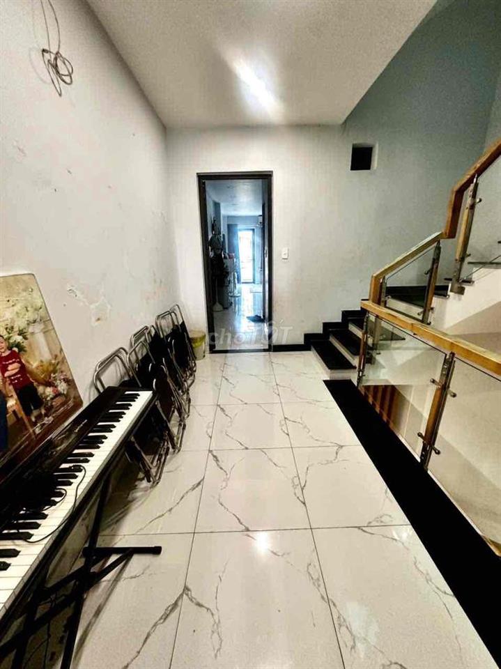 Chủ nhà cần bán gấp căn nhà phố 3 tầng 7p ngủ nội thất đầy đủ khu dân