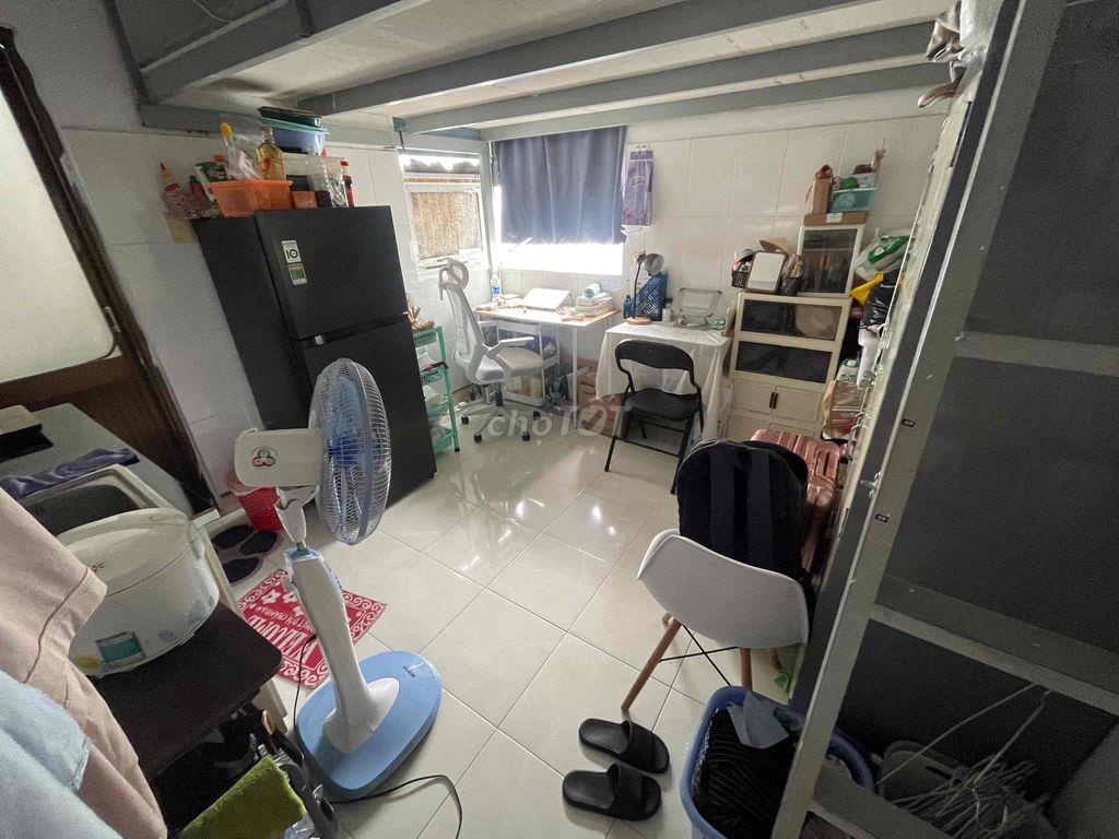PASS PHÒNG - ĐẦU T10 CÓ THỂ VÀO Ở