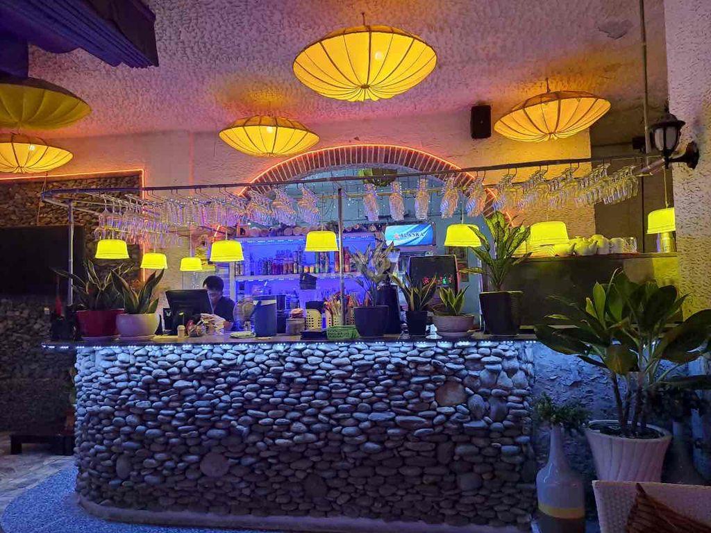 Bận việc sang gấp cafe sân vườn sang trọng