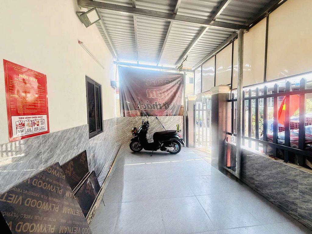 căn hộ 4 phòng full nội thất mới 100%
