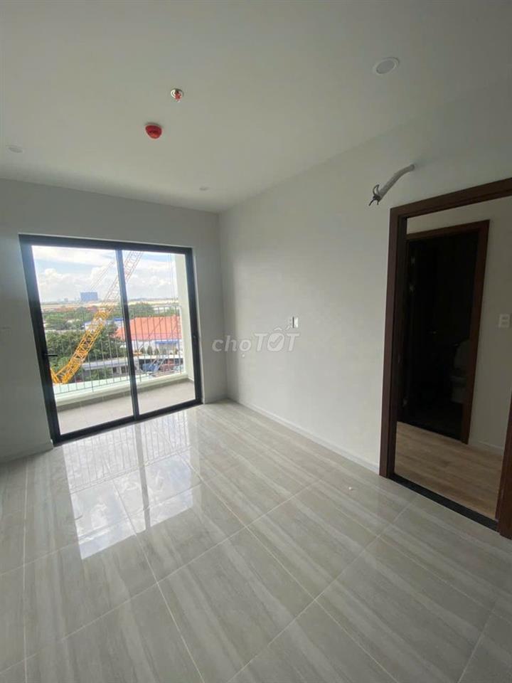 Cho thuê 2PN2wc 6tr Bến Xe Miền Đông Mới.