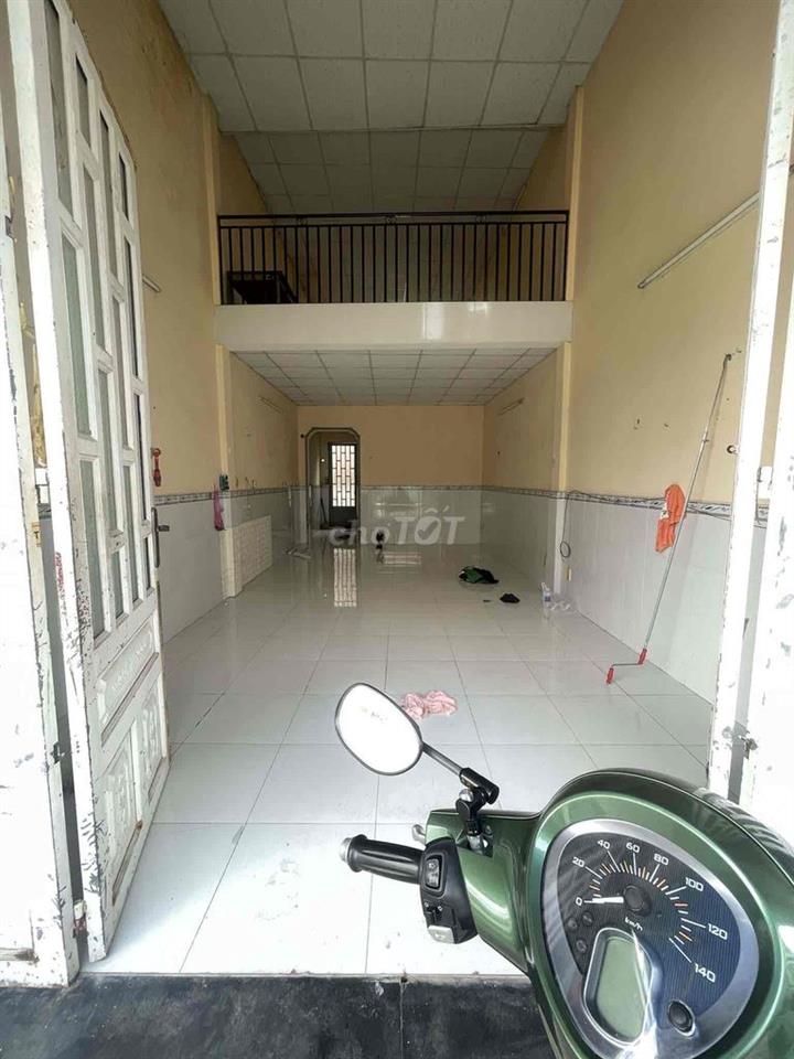 nhà cho thuê nguyên căn gần chợ bình chánh