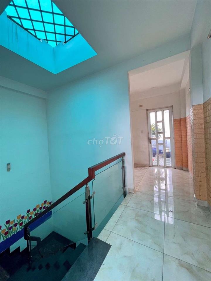 Bán nhà đường Tân Kỳ Tân Quý 63m vuông,4 tầng, ngang4.2, dài 15