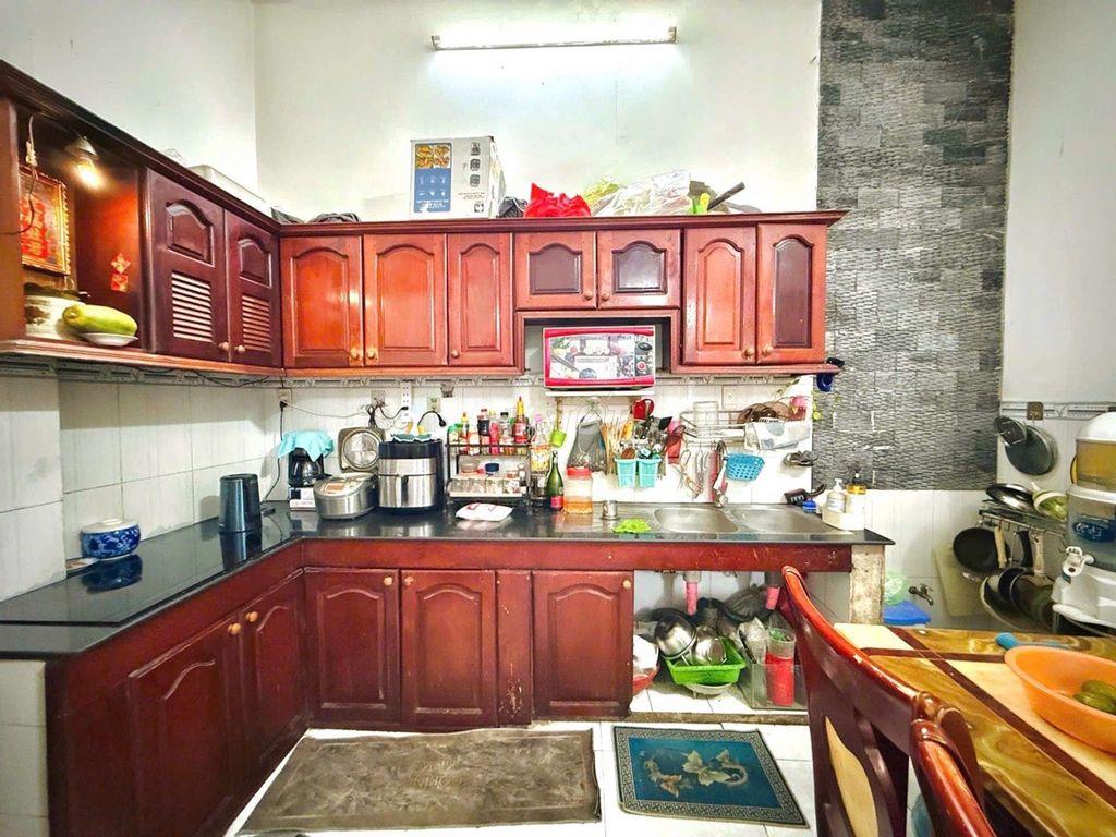 Nhà đẹp đường hẻm Tân Kỳ Tân Quý 48m2, nhà 3 tầng, ngang 4, dài 12m.. 