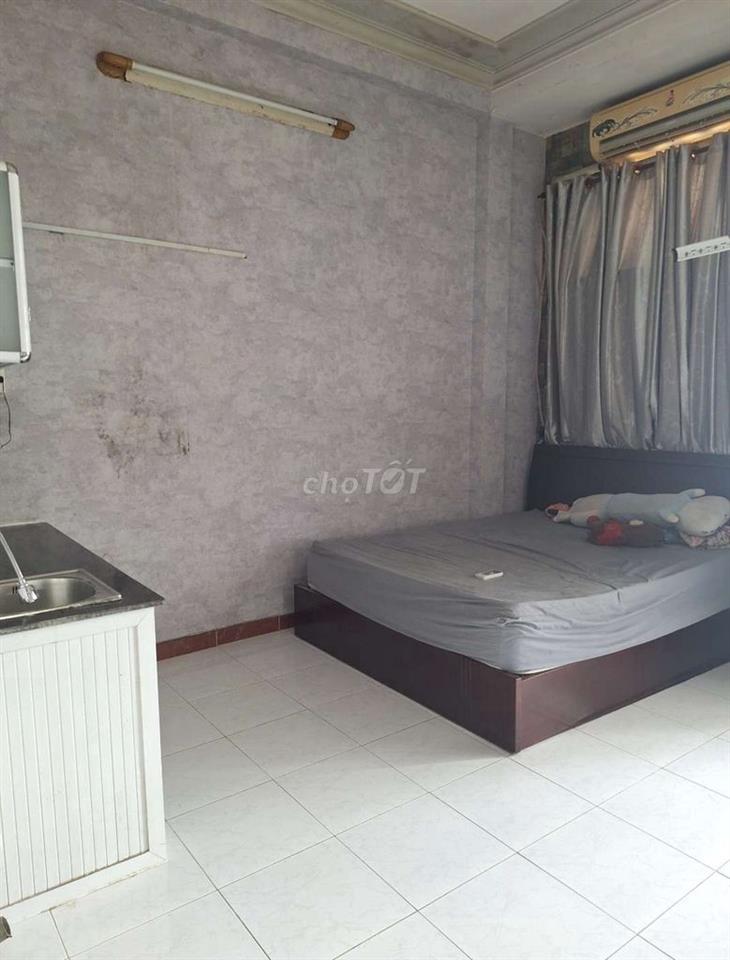 Cho thuê căn hộ mini có ban công