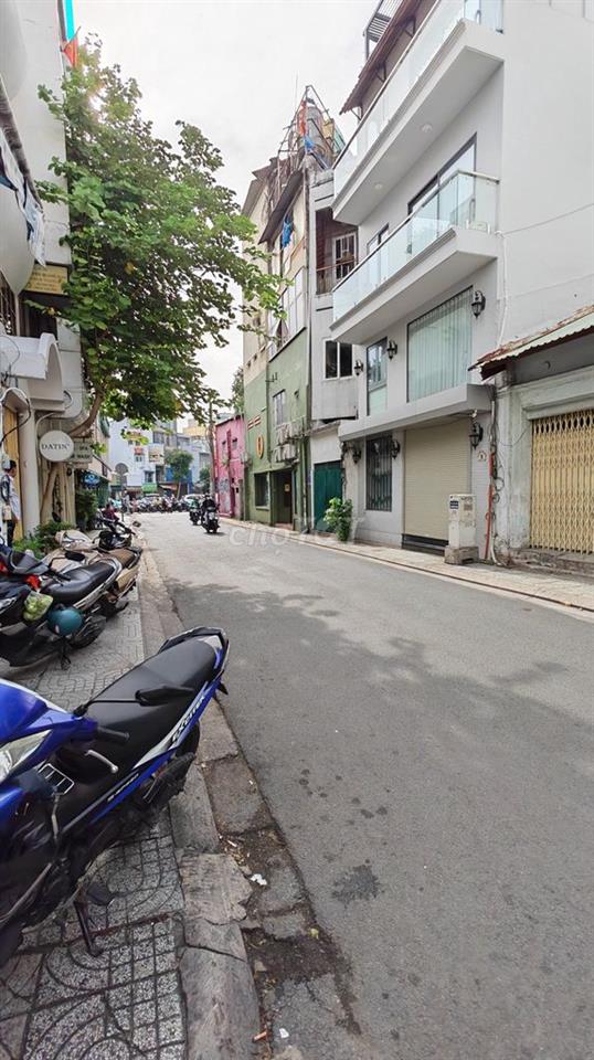 CHÍNH CHỦ BÁN NHÀ TÂN ĐỊNH Q1 – 40M² – SỔ RIÊNG – 1 TỶ NHẬN NHÀ