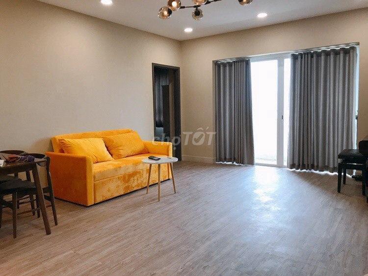 Cho thuê căn hộ chung cư Hùng Vương Plaza, Q5, 130m2, 3PN, Giá 18tr