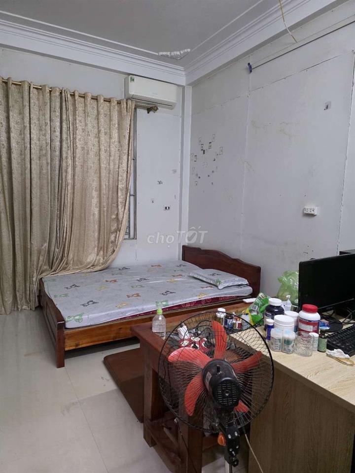 Phòng trọ gần trường Đại học Thăng Long