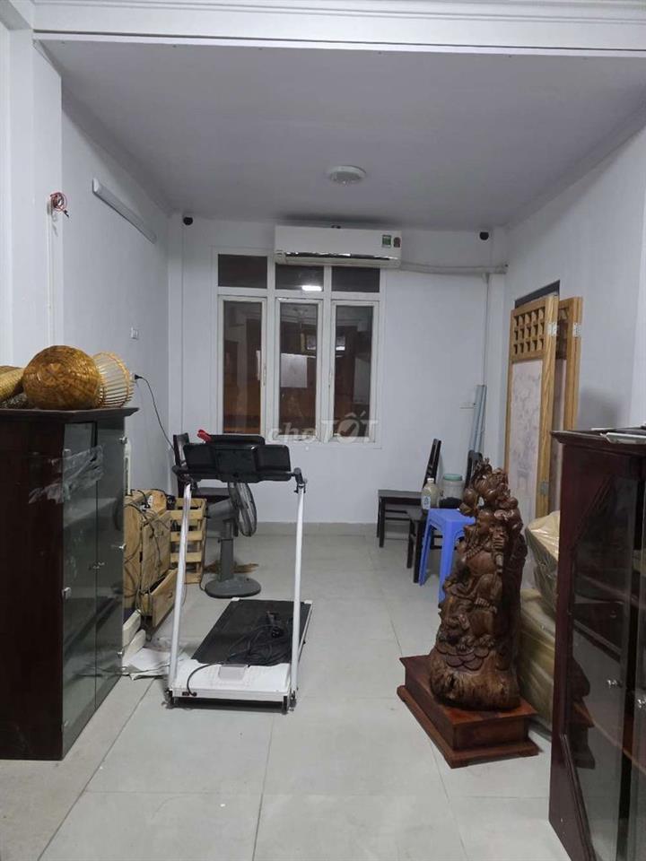 Phòng trọ gần trường Đại học Thăng Long
