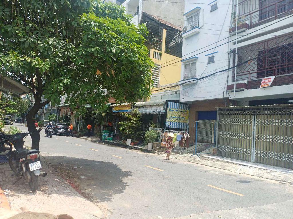 Góc 2MT Bàu Cát 7x25m 2 lầu 4PN giá 30tr/tháng