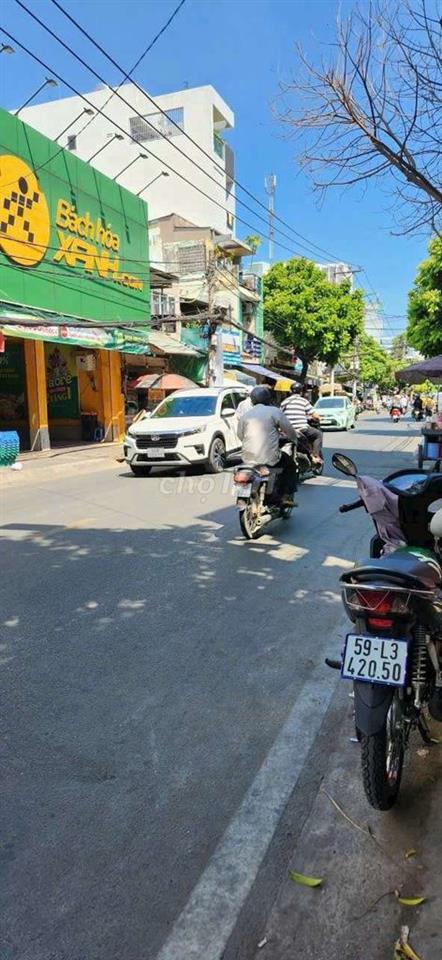 nhà ngộp cần ra nhanh