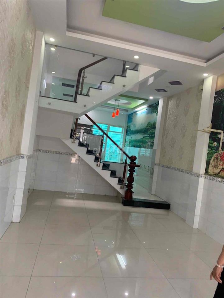 nhà 4x16 3 tấm liên khu 5-6 đường xe hơi