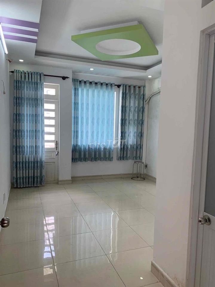nhà 4x16 3 tấm liên khu 5-6 đường xe hơi