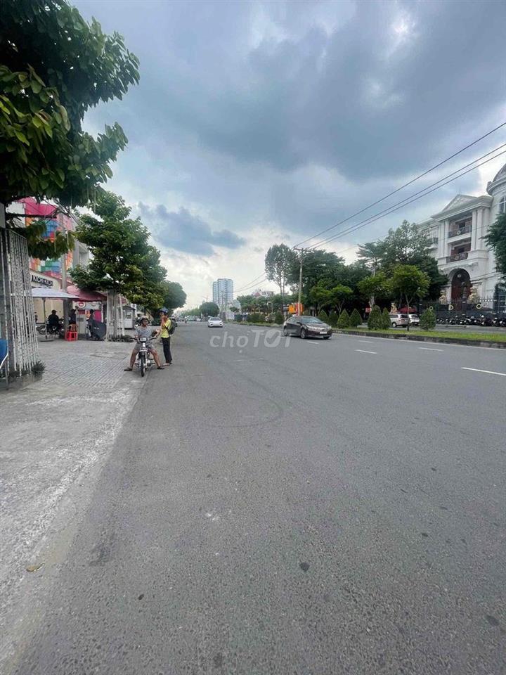 Cho Thuê Nhà Tên Lửa 15 x 25 1 trệt 2 lầu hiện trạng Ngân Hàng Trả Nha