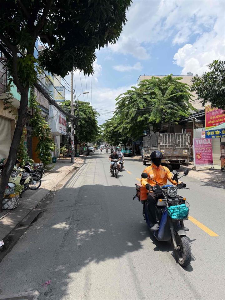 Cho Thuê Nhà Mặt Tiền Gò Xoài 8m x 25m 1 trêt 1 lầu hiện trạng mới