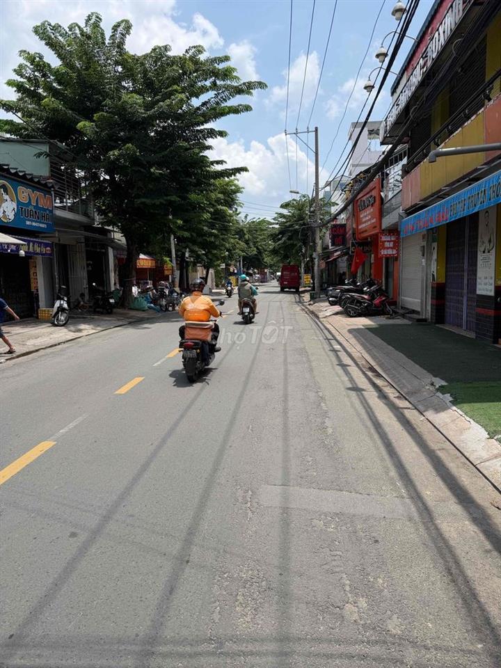 Cho Thuê Nhà Mặt Tiền Gò Xoài 8m x 25m 1 trêt 1 lầu hiện trạng mới