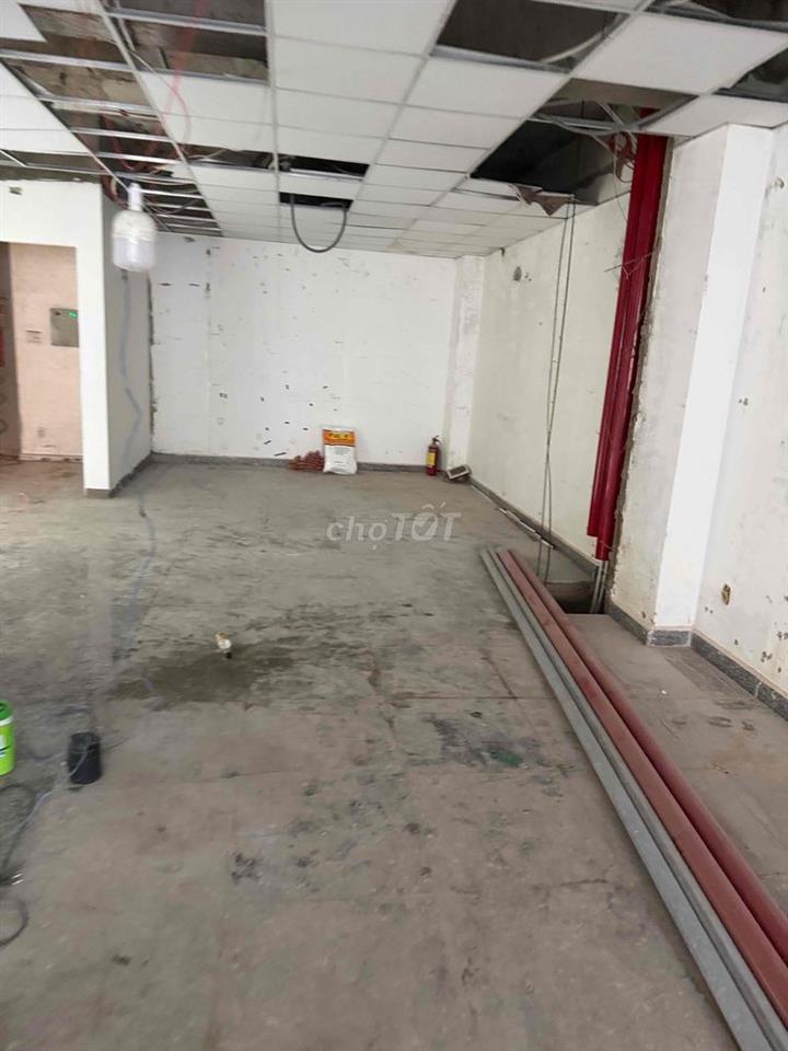 Cho Thuê Nhà Hoà Bình DT Sàn 1100m2 1 Hầm 1 Trệt 1 Lửng 6 lầu