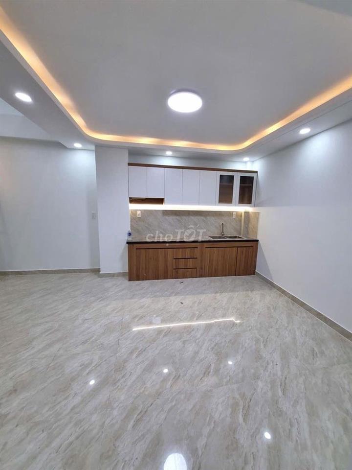 Bán nhà hẻm đường Phan Chu Trinh, đang làm dự án rạch Xuyên Tâm