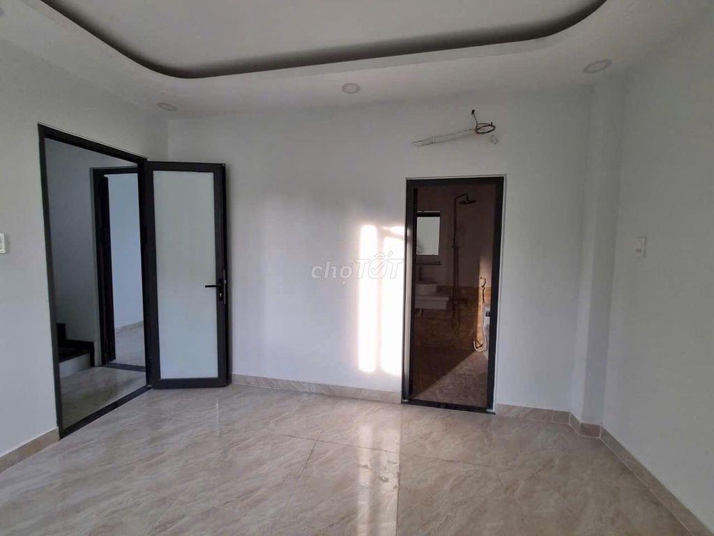 Bán nhà hẻm đường Phan Chu Trinh, đang làm dự án rạch Xuyên Tâm