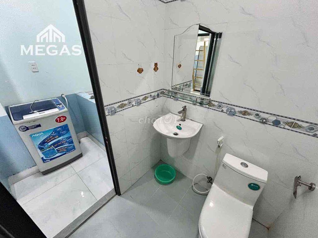 PHÒNG DẠNG DUPLEX 2 KHÔNG GIAN NGỦ NẰM NGAY ĐH LUẬT CS 2