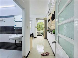 PHÒNG DẠNG STUDIO BAN CÔNG SIÊU THOÁNG MÁT NGAY SÁT BÊN ĐH VĂN LANG