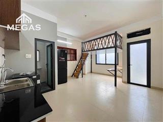 DUPLEX BAN CÔNG SIÊU THOÁNG MÁT NGAY SÁT BÊN ĐẠI HỌC VĂN LANG CƠ SỞ 3