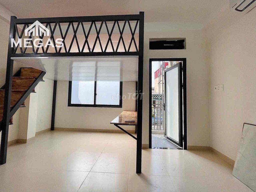 DUPLEX BAN CÔNG SIÊU THOÁNG MÁT NGAY SÁT BÊN ĐẠI HỌC VĂN LANG CƠ SỞ 3