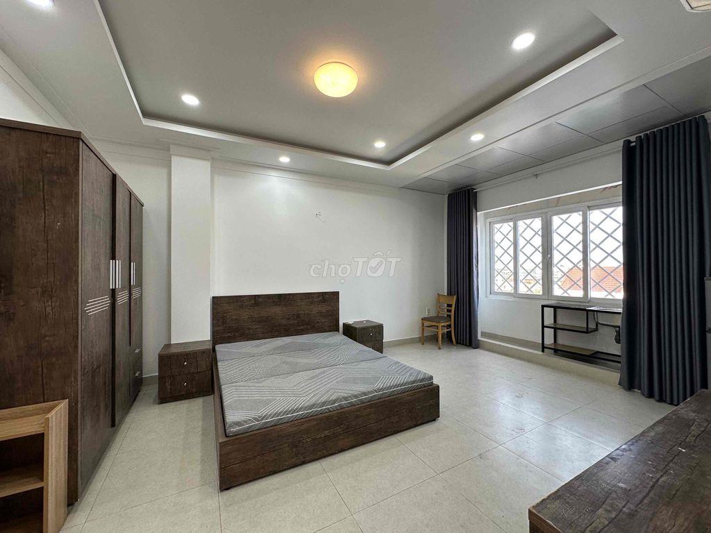 Căn Hộ Dịch Vụ - 2 Phòng Ngủ / Full Nội thất
