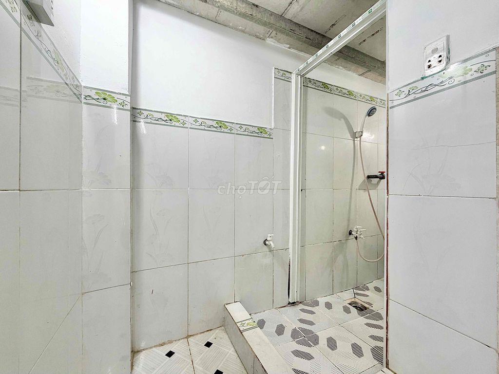 Phòng 3tr mà ở dương quảng hàm thì tìm đâu ra không nhanh thì hết