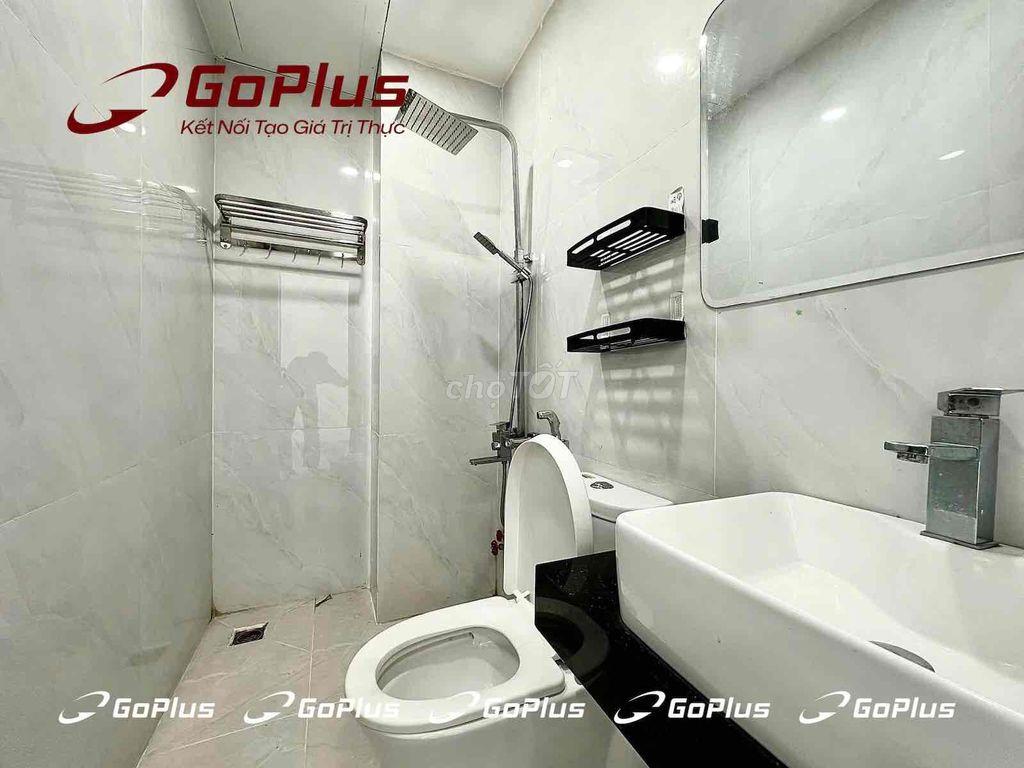 Studio nội thất cơ bản có thang máy