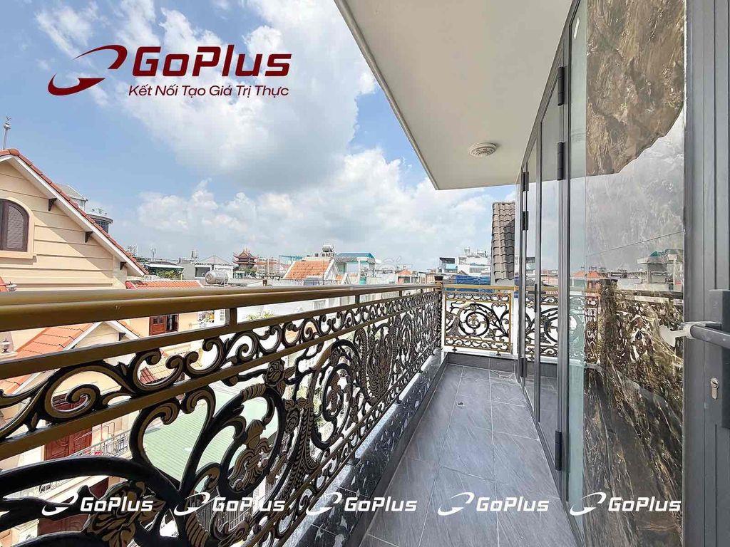 Studio ban công siêu rộng rãi giá chỉ hơn 4tr