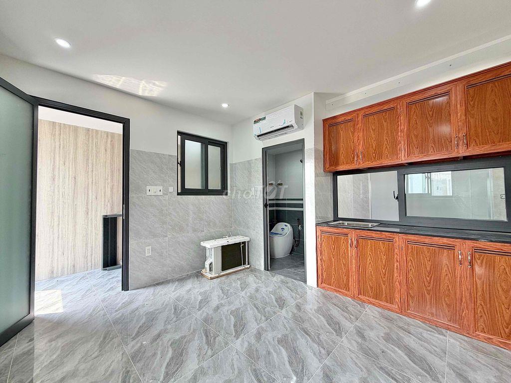 Studio cửa sổ trời thoáng mát loanh quanh chỉ 4tr