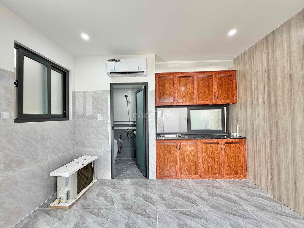 Studio cửa sổ trời thoáng mát loanh quanh chỉ 4tr