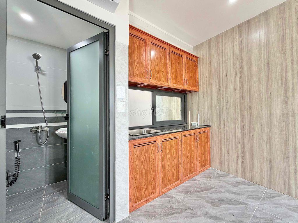 Studio cửa sổ trời thoáng mát loanh quanh chỉ 4tr
