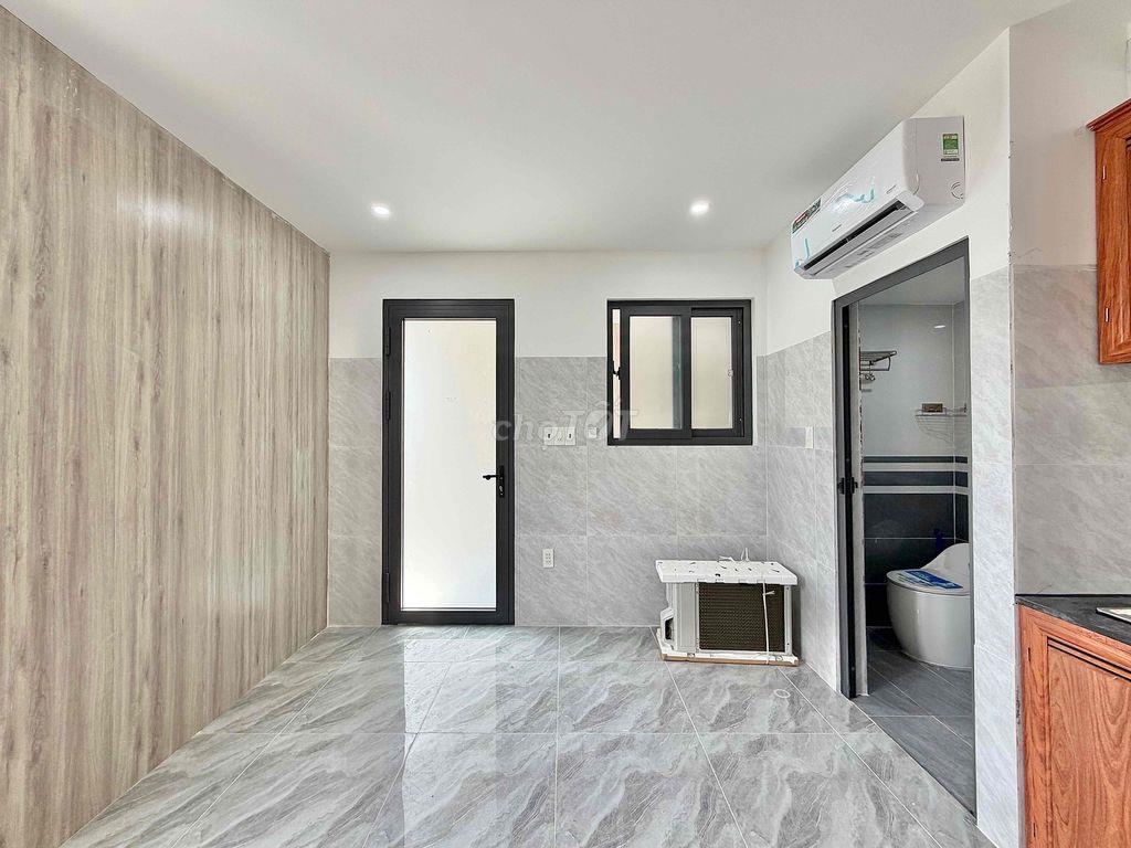 Studio cửa sổ trời thoáng mát loanh quanh chỉ 4tr