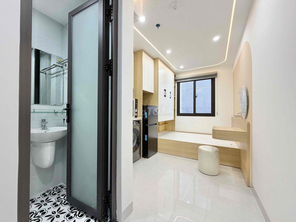 Studio full nội thất loanh quanh 4tr