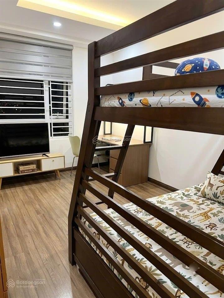 Bán căn hộ chung cư 133,2m2 tại tòa n07b1.2 khu đô thị mới dịch vọng, 12,39 tỷ, nhiều tiện ích.